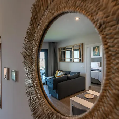 Los Flamencos Luxury By H Isla Canela Room photo