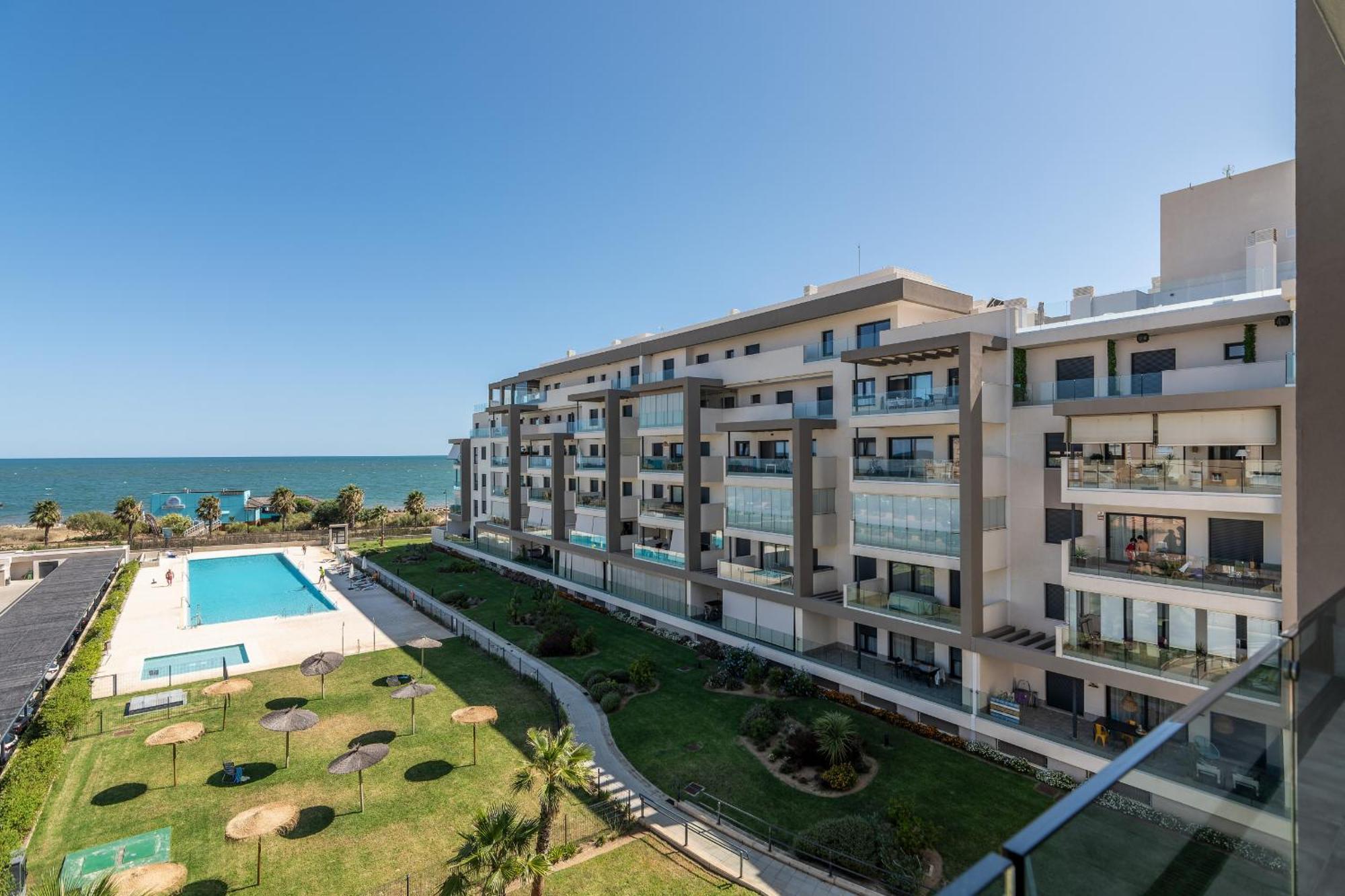 Flamencos Luxury By H Apartment *