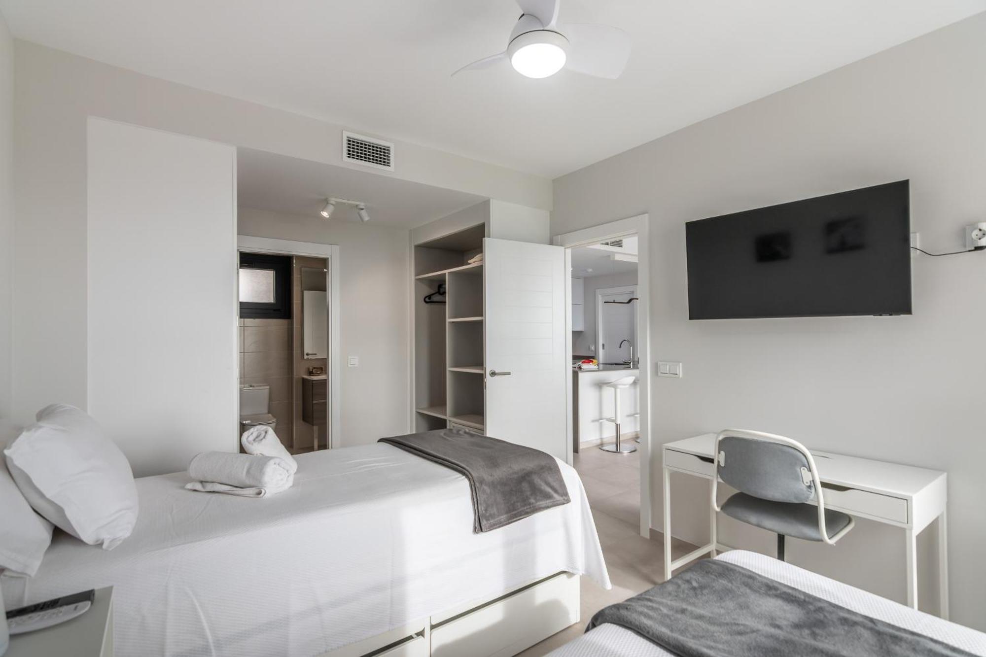 Apartment Flamencos Luxury By H *